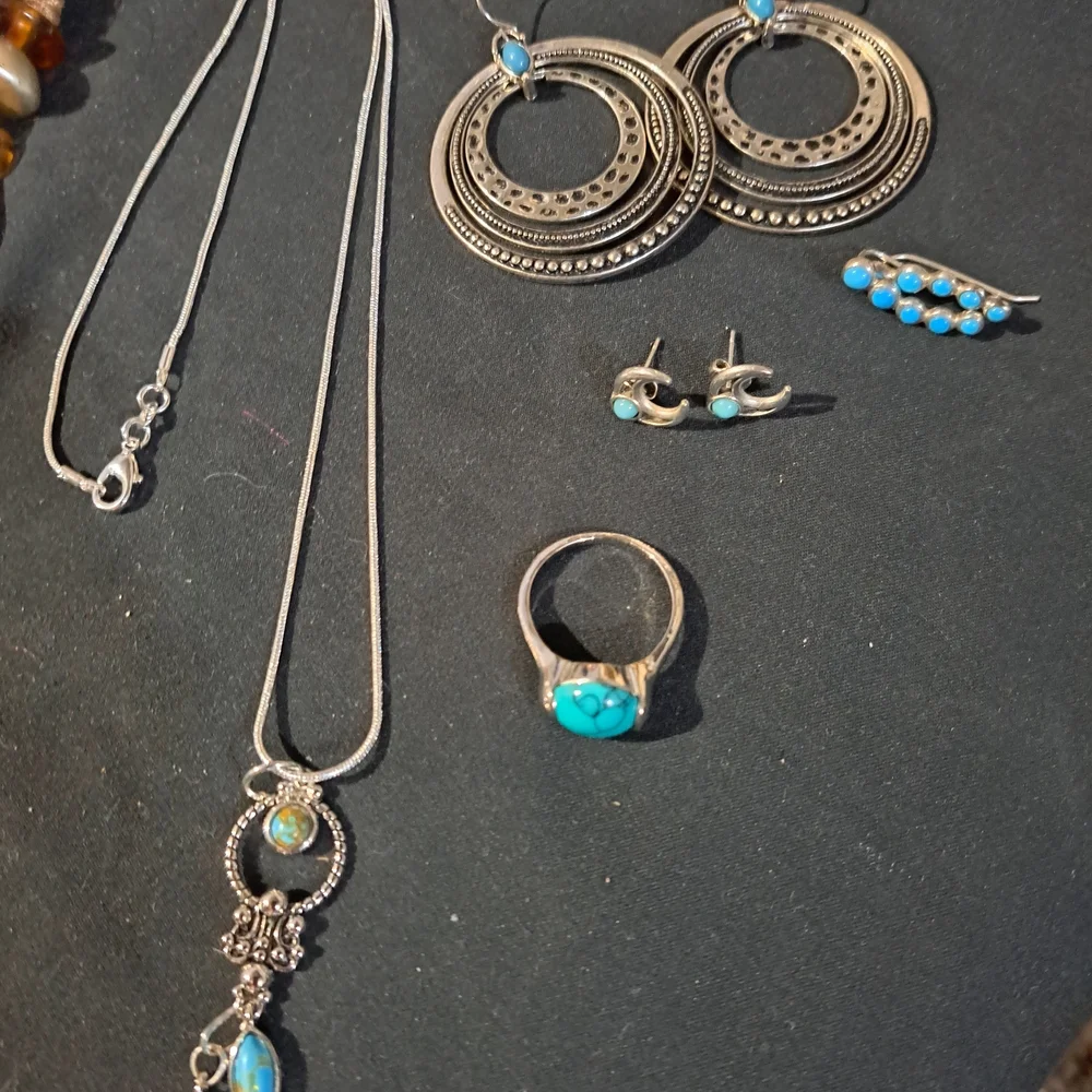 Turquoise and Silver Earring Set Necklace Sold Price Adjusted - Picture 1 of 3